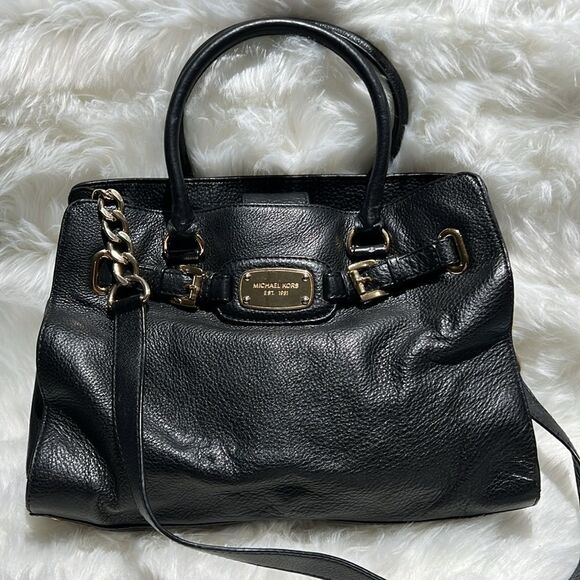 MICHAEL KORS Tumbled Black Leather Crossbody Satchel Gold Hardware B92 - Picture 1 of 16